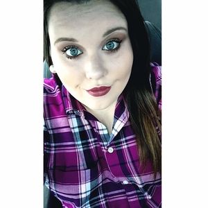 Meet your Posher, Allison